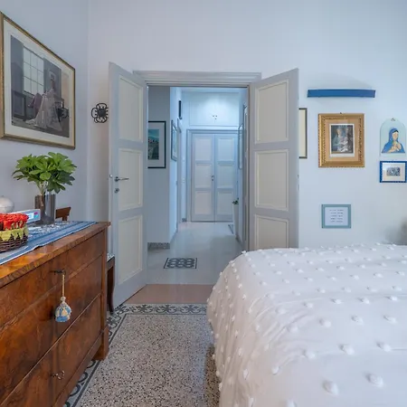 Pellas 20b - Heritage & Smart Living - Italywego Lägenhet